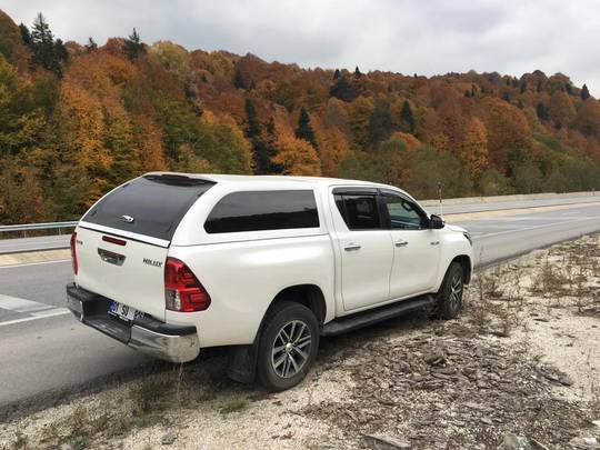 toyota hilux standart camli kabin