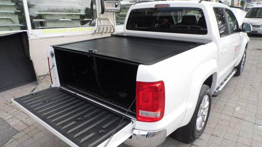 vw amarok surgulu kapak 2010