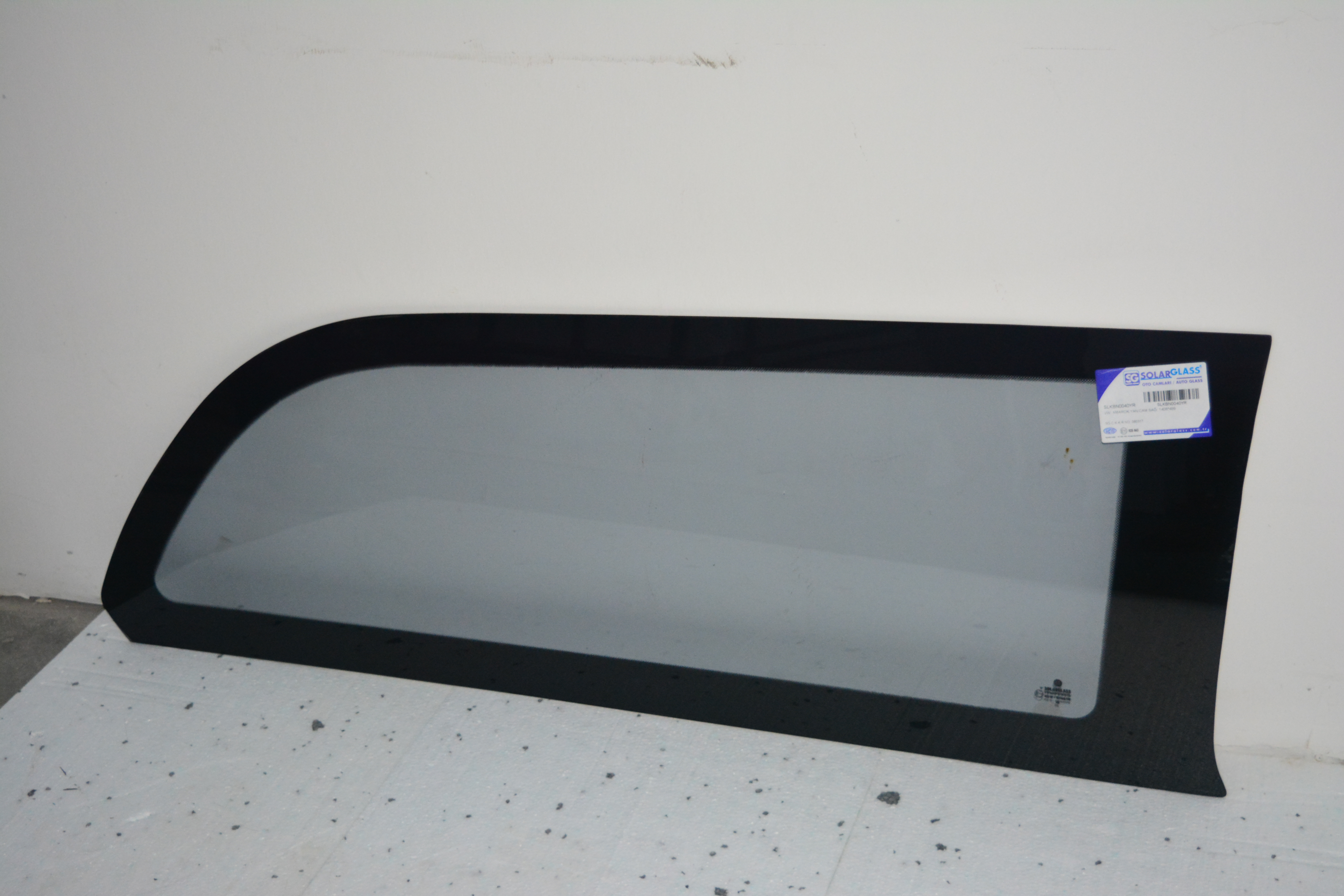 volkswagen amarok kabin yan cam roxformshop